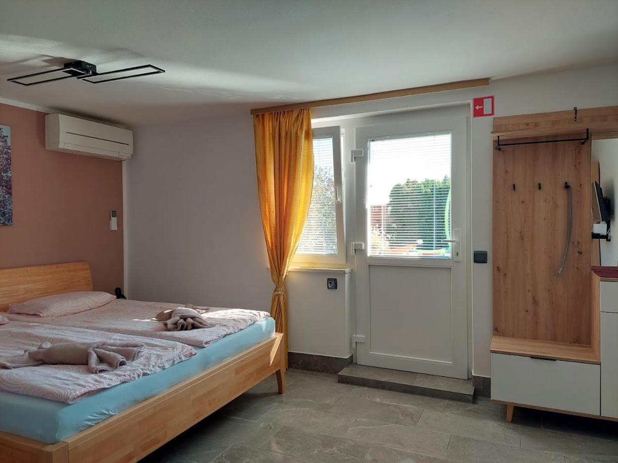 Apartma Zirovnik Cerklje na Gorenjskem Exteriér fotografie